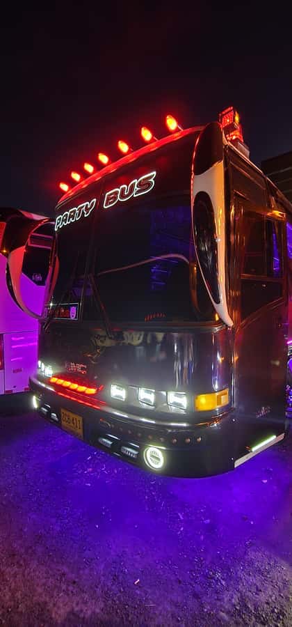 Medellin: Rumbero Party Bus with all the beer you can drink - The Private Van for Instagram Photos: Why It Matters