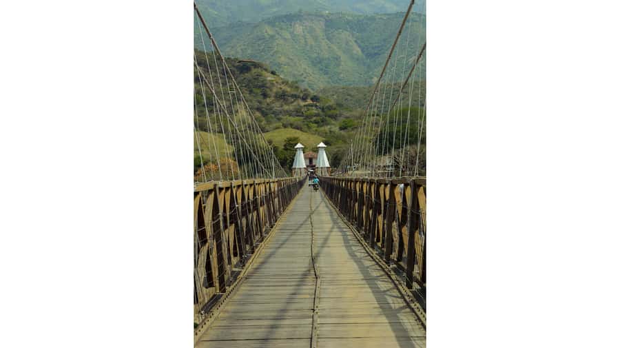 Medellin: Santa Fe de Antioquia Guided Day Trip - Should you book this Medellín to Santa Fe day trip?
