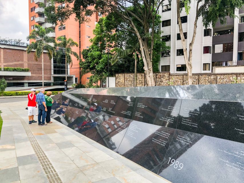 Medellín: The Real Pablo Escobar Tour - Montesacro Cemetery: Escobar’s grave and Griselda Blanco’s presence