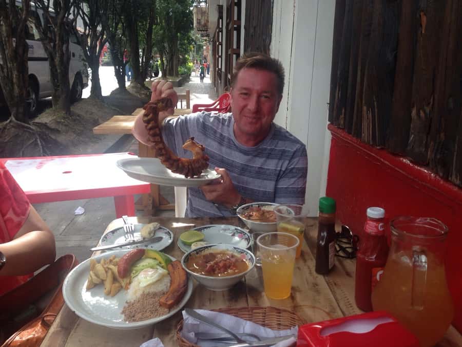 Medellin: Traditional Food Tour - Medellín Traditional Food Tour: the value in eating like a local