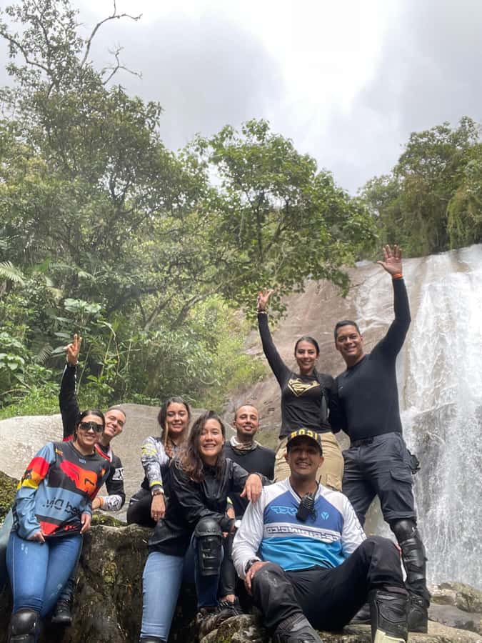 Medellin: waterfalls and naturals poolls tour - The “start and end in Medellín” setup (pickup matters)