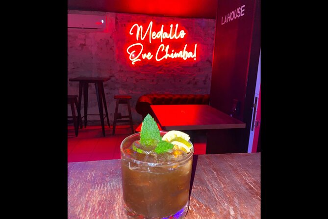 Nightlife Medellin, Rooftops, bars and Clubs - The Walk Through Parque Lleras and Provenza: Where the City Shows Up