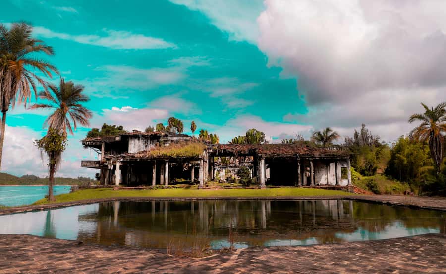 Pablo Escobar Mansion+Paintball+Boat+ATV (Private Guatape) - The Rock of Guatapé stairs: the climb is the point