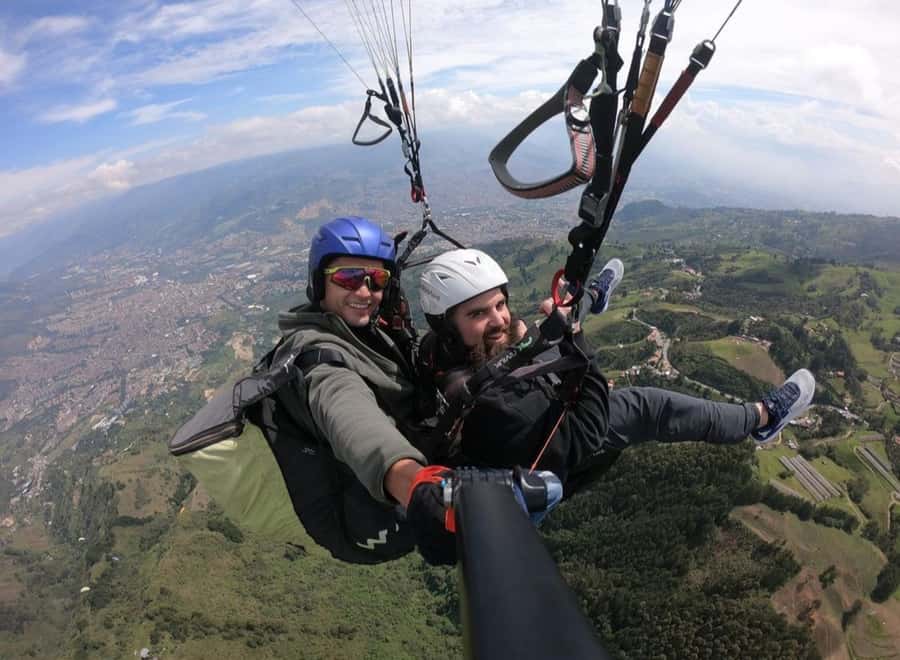 Paragliding Medellin with Transportation and free Videos - Key Highlights to Expect