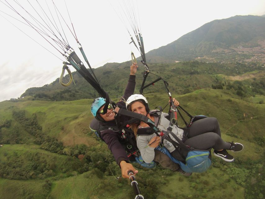 Paragliding Trip with Certified Pilots + Transportation - Your 15–20 Minute Flight Over Medellín: The Moment You Came For
