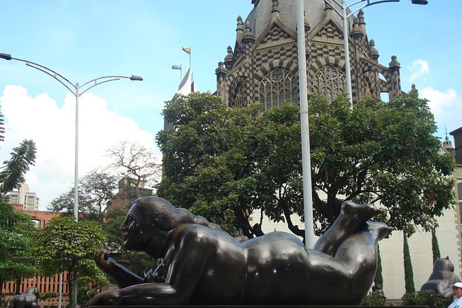 Private City Tour Combined with Pablo Escobar Tour - Key things to know before you go
