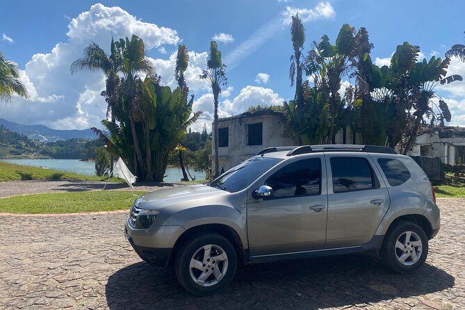 (Private Guatapé) Mansion Pablo Escobar+Paintball+Cuatrimoto+Boat - Heading back to Medellín: allow buffer time