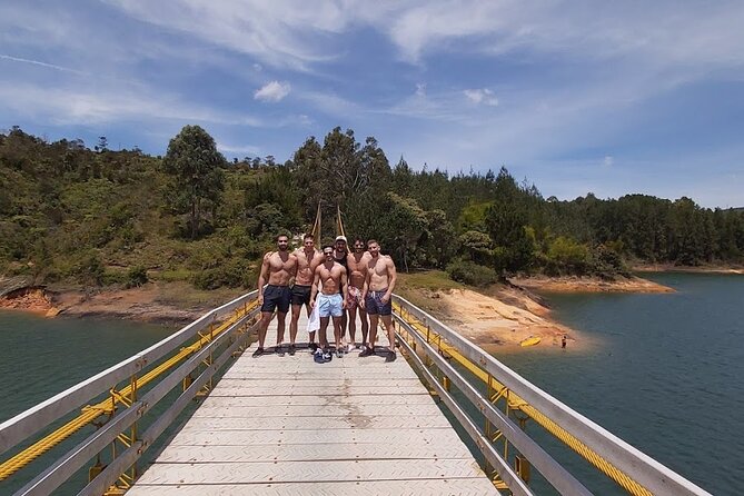 Private Guatape tour - Parque Principal de Guatapé: painted buildings, coffee breaks, and real browsing time