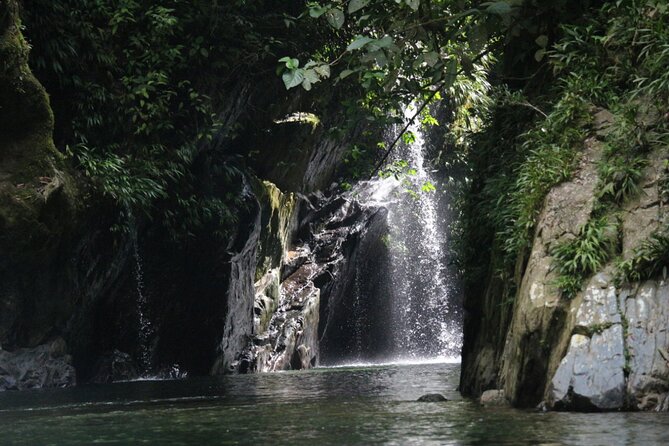 Private tour: hiking to the crystalline MELCOCHO river from MEDELLÍN - Cocorna viewpoint at 8:30: waterfalls, mountains, and breakfast