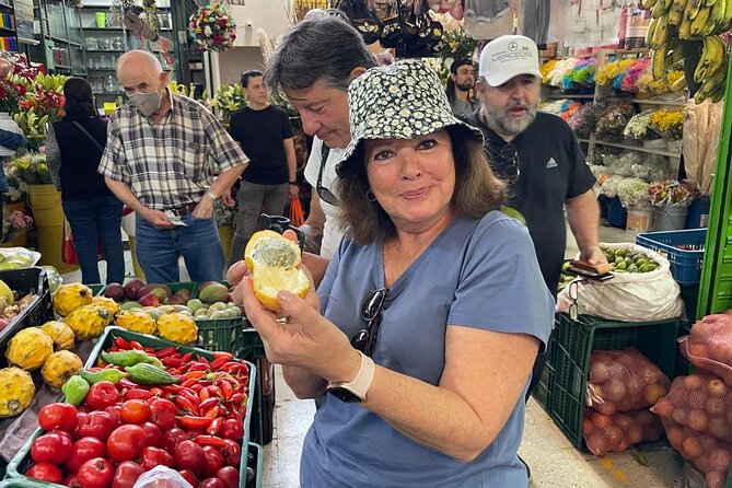 Private Tour to Comuna 13 & Exotic Fruit Market in Medellin! - A private route that makes Comuna 13 feel understandable