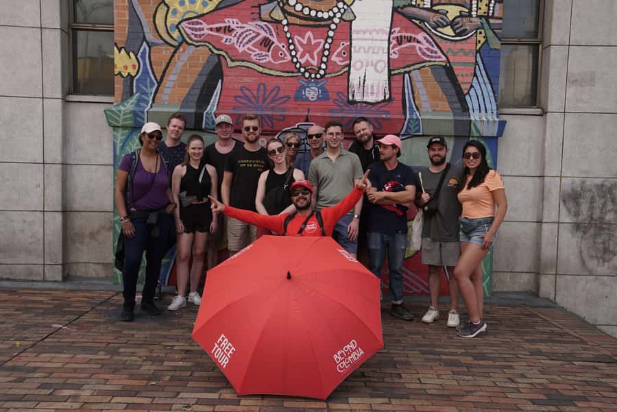 Shared Medellín Downtown Tour with Wireless Audio - The railroad and La Alpujarra: symbols of Medellín’s development
