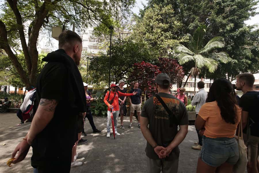 Shared Medellín Downtown Tour with Wireless Audio - How long and how far: 150 minutes, about 8 km on foot
