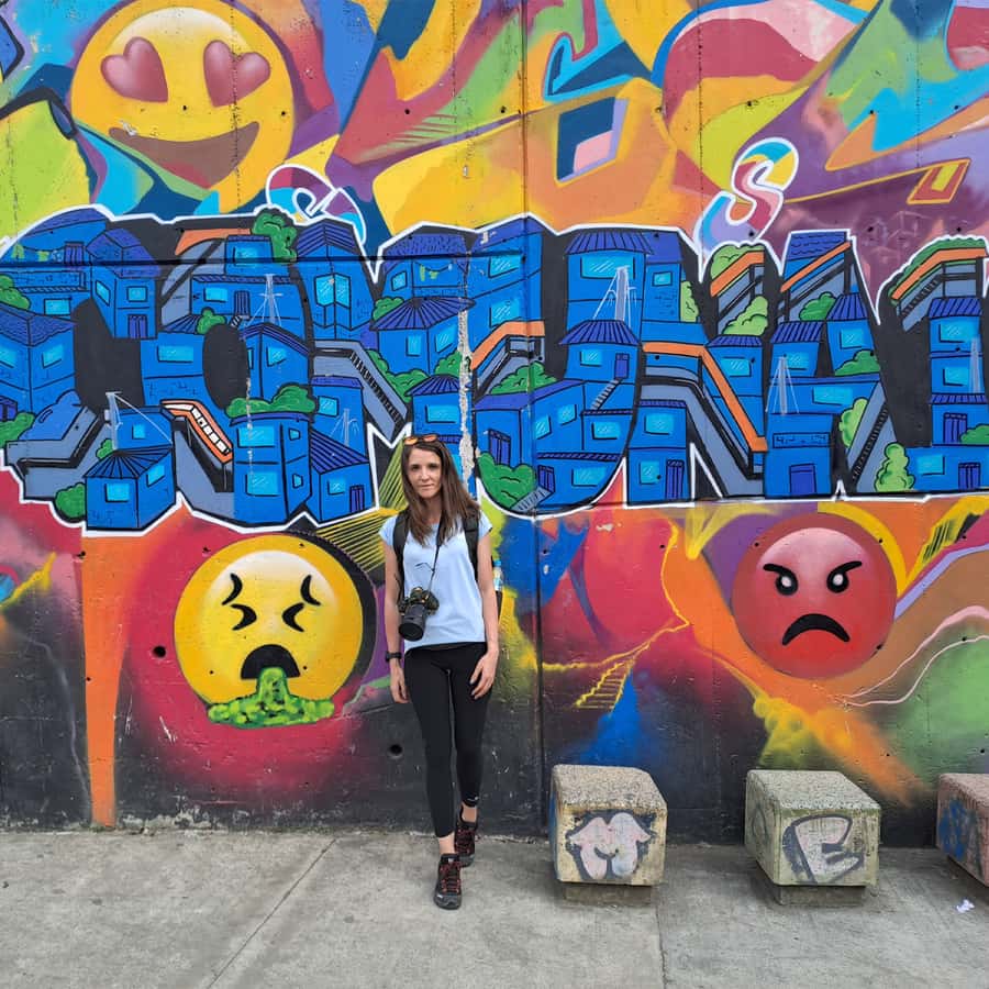 Shared Tour to Comuna 13 & Aurora Cable Car in Medellin - Why Comuna 13 Changed Everything