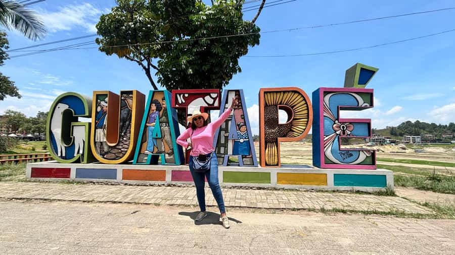 Tour Guatapé con visita a Granja de las Llamas y las Alpacas - Price and value: what you’re really paying $50 for