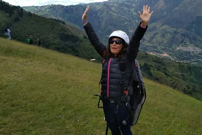 Tour Paragliding - Safety, Gear, and Your Pilot: What You’re Counting On