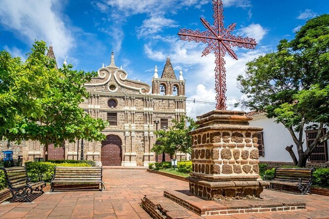 Tour Santa Fe de Antioquia - Getting to Santa Fe from Medellín with a real local pace
